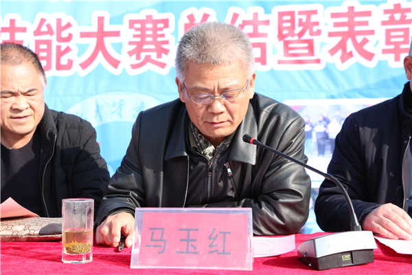 青春追梦、榜样领航—新利公司网址举行2020年河南省技能大赛获奖选手奖金发放表彰大会
