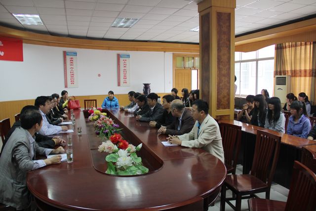 新利公司网址与淮安中哲集团隆重举行校企合作签约仪式