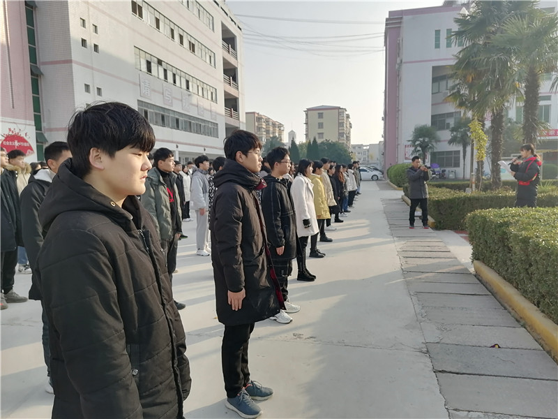新利公司网址“学宪法 讲宪法”活动总结